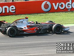 070909pb_monza_f1gp_14.jpg
