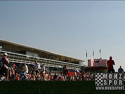 070909pb_monza_f1gp_17.jpg