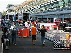 070909pb_monza_f1gp_19.jpg