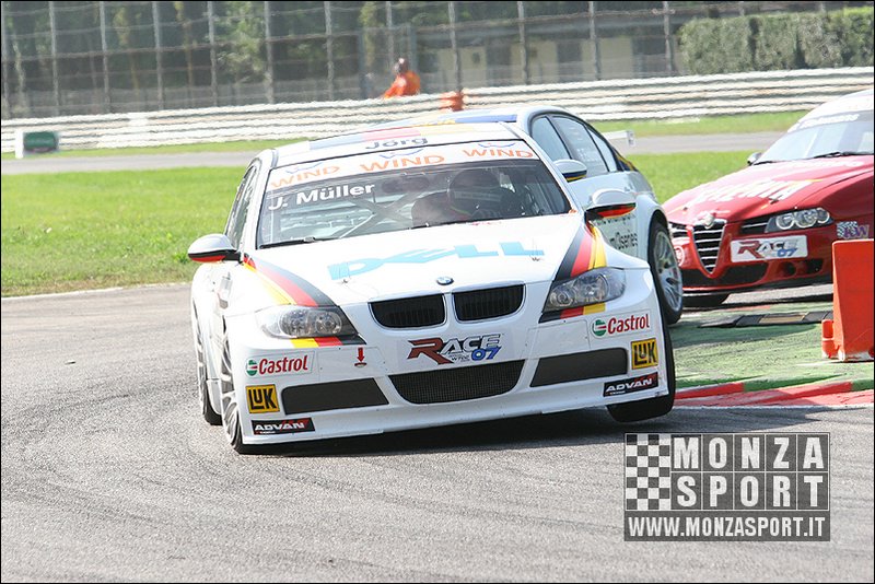 071007pb_monza_wtcc_17.jpg