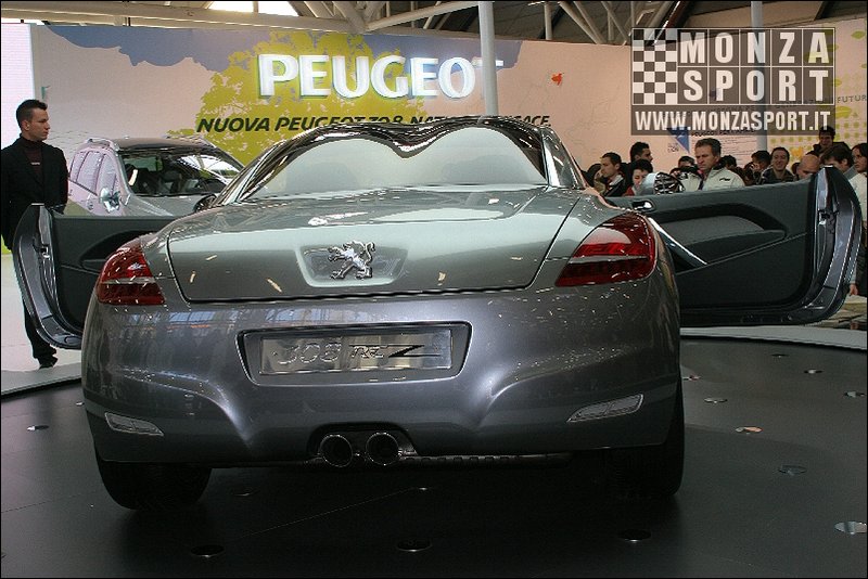 071215pb_bo_motorshow_045.jpg