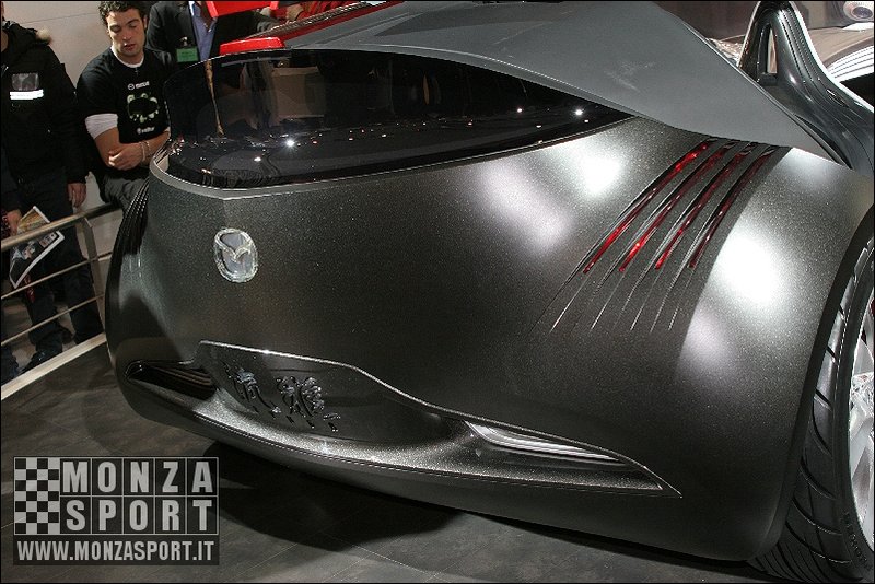 071215pb_bo_motorshow_073.jpg