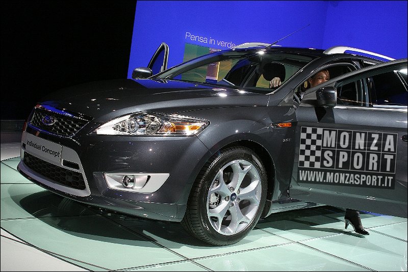 071215pb_bo_motorshow_077.jpg