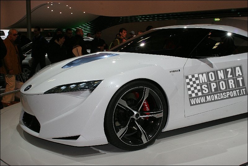 071215pb_bo_motorshow_085.jpg