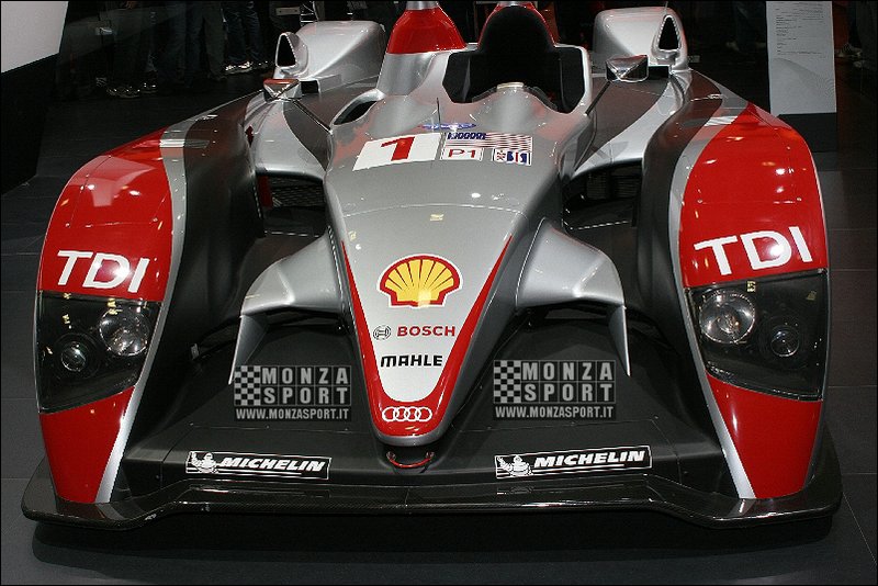 071215pb_bo_motorshow_092.jpg