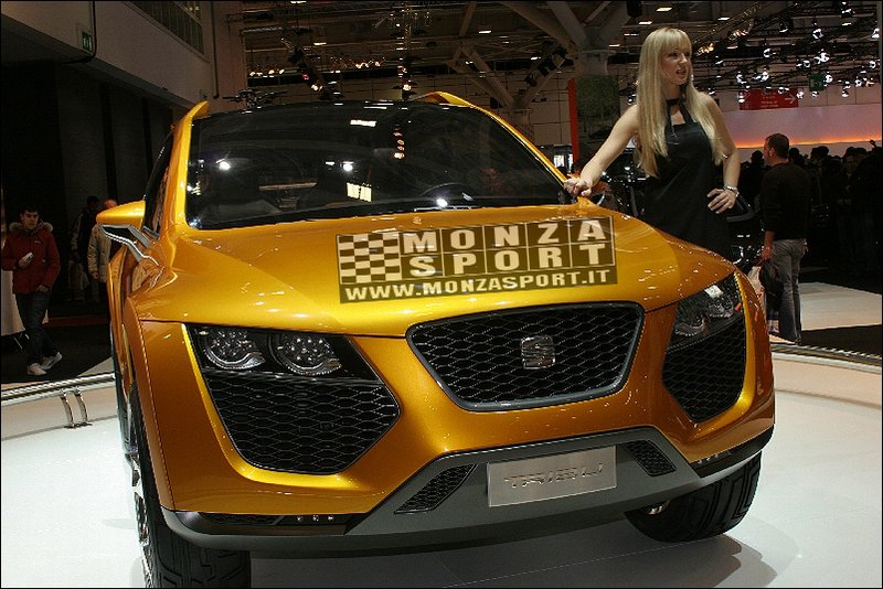 071215pb_bo_motorshow_095.jpg