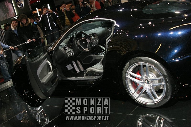 071215pb_bo_motorshow_102.jpg