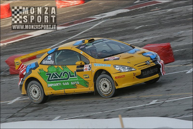 071215pb_bo_motorshow_143.jpg