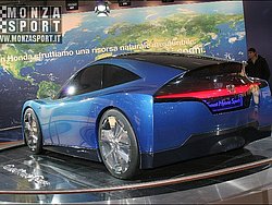 071215pb_bo_motorshow_127.jpg