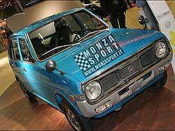 071215pb_bo_motorshow_160.jpg