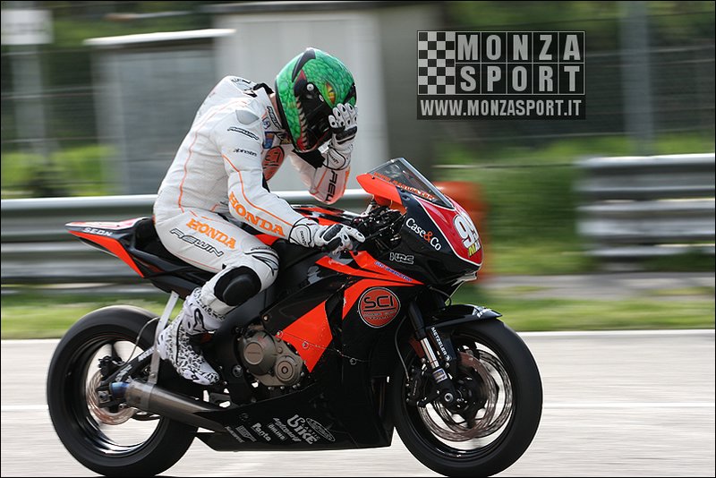 080412pb_monza_civpres_010.jpg