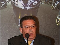 080412pb_monza_civpres_008.jpg