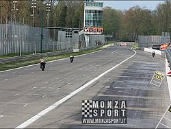 080412pb_monza_civpres_012.jpg