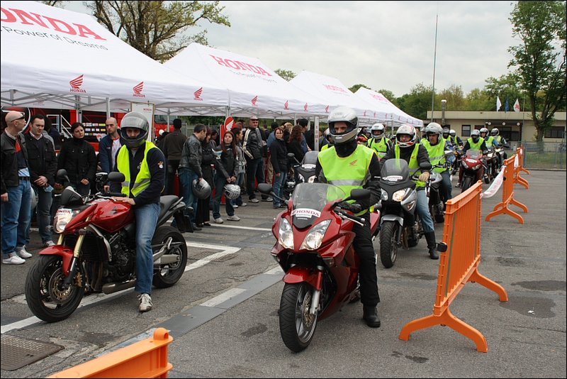 080420ac_monza_honday_006.jpg