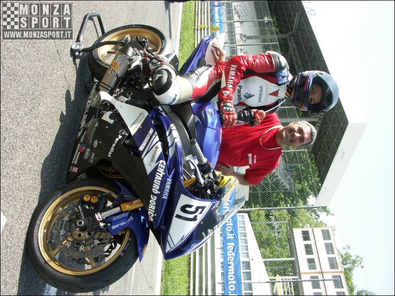 04052008ac_monza_civ_yamaha_PICT0041.JPG