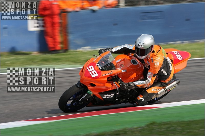 080511pb_monza_sbk_001.jpg