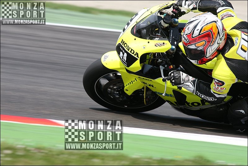080511pb_monza_sbk_006.jpg