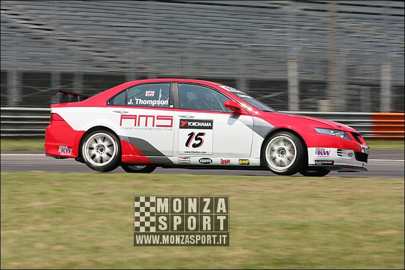080626pb_monza_wtcc_042.jpg