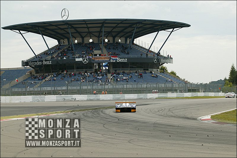 080817pb_nurburg_lms_072.jpg