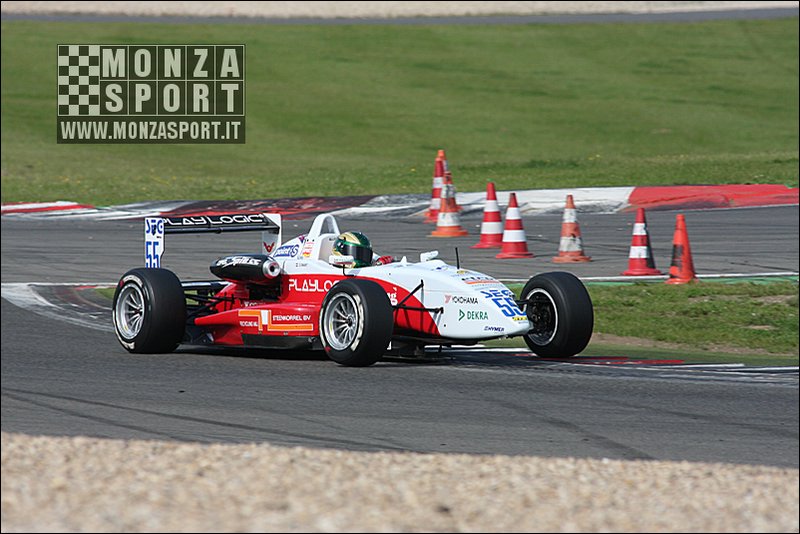 080817pb_nurburg_lms_129.jpg
