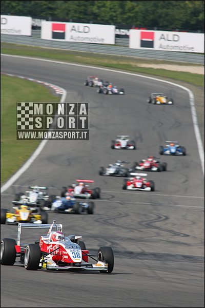080817pb_nurburg_lms_134.jpg