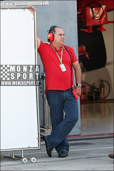 080827pb_monza_f1test_005.jpg