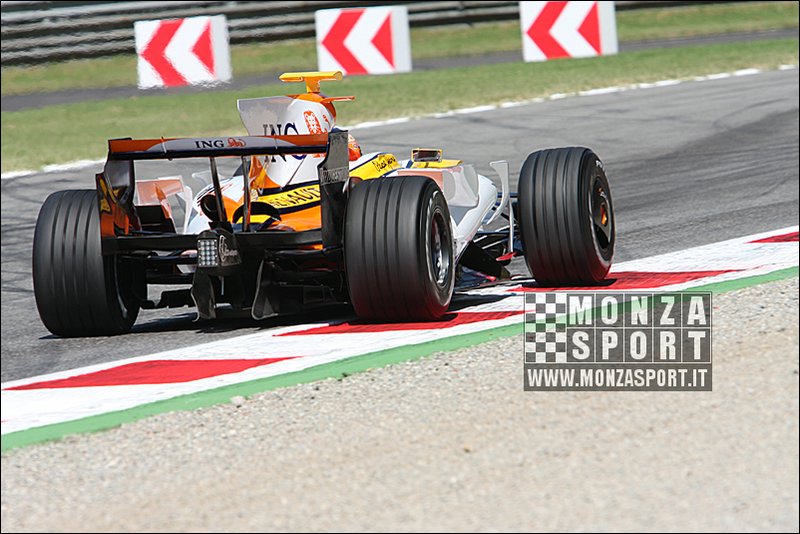 080827pb_monza_f1test_020.jpg