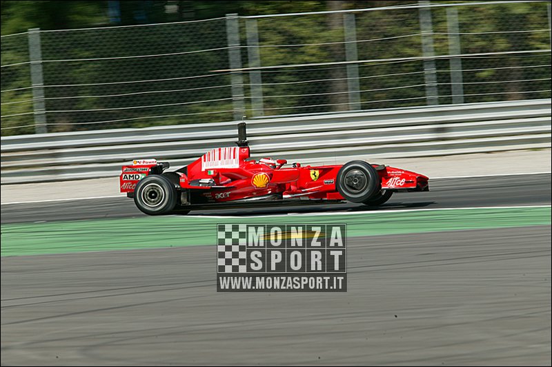 080827pb_monza_f1test_028.jpg
