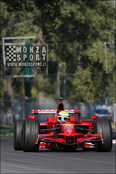 080827pb_monza_f1test_055.jpg