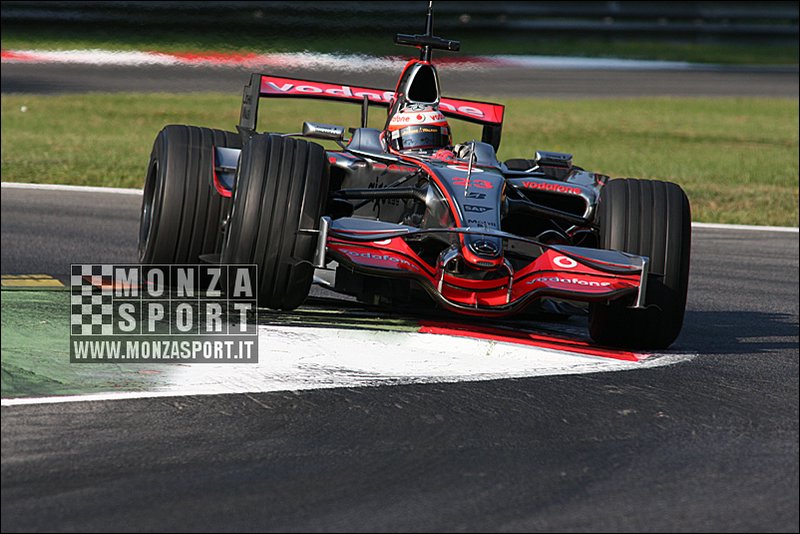 080827pb_monza_f1test_062.jpg