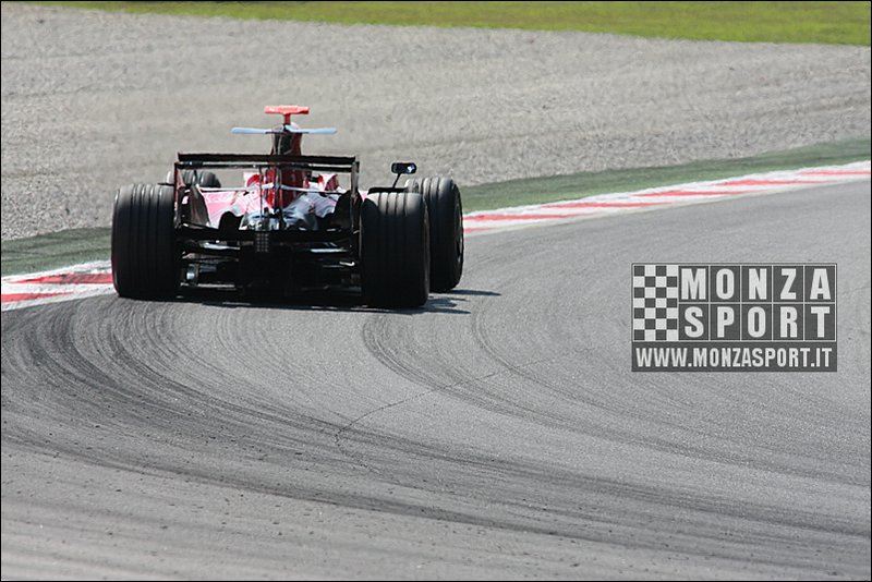 080827pb_monza_f1test_069.jpg