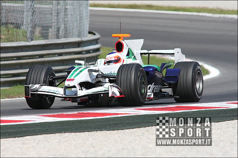 080827pb_monza_f1test_070.jpg