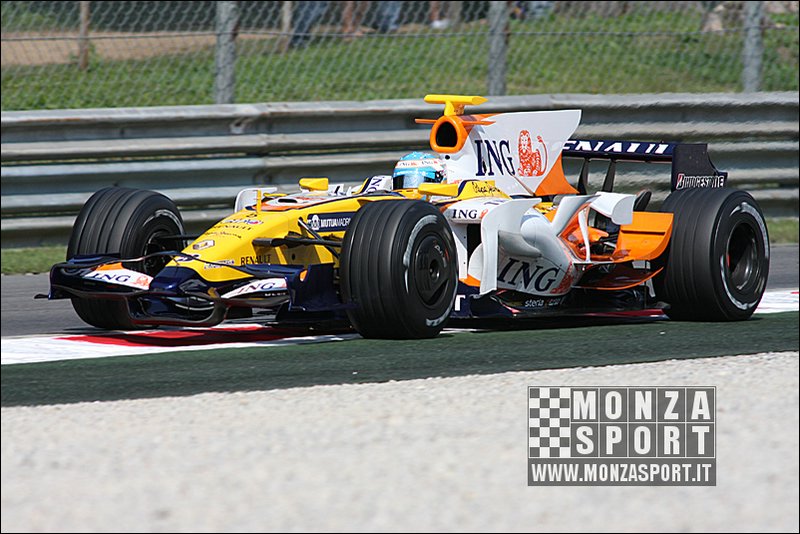 080827pb_monza_f1test_071.jpg