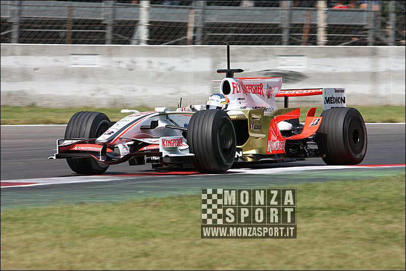 080827pb_monza_f1test_074.jpg