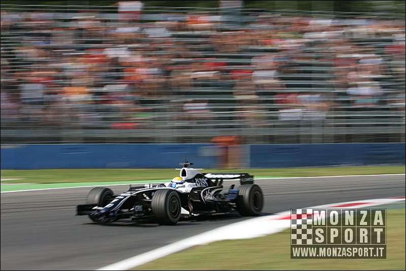 080827pb_monza_f1test_083.jpg