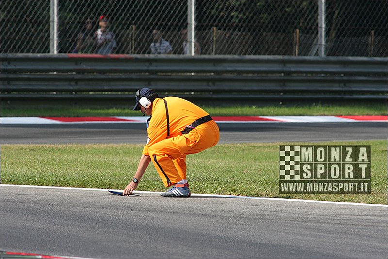 080827pb_monza_f1test_105.jpg