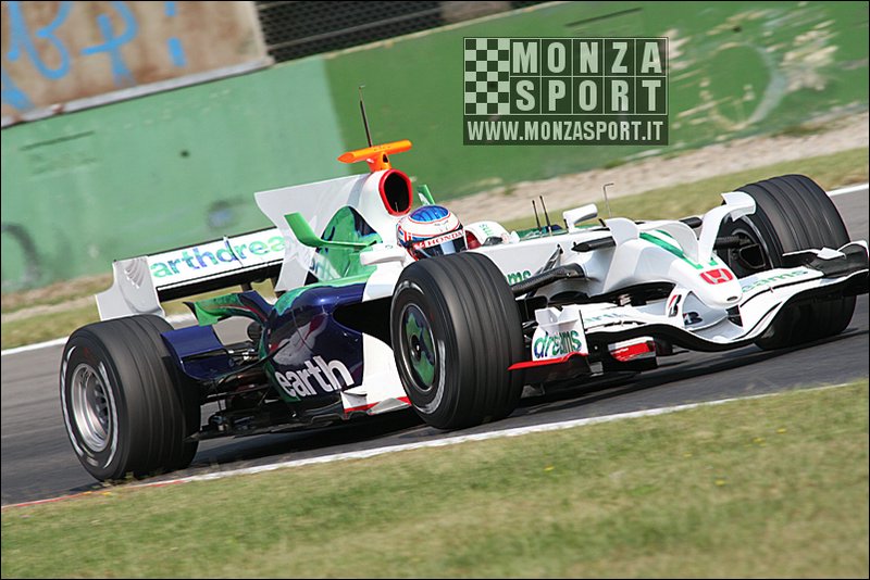 080827pb_monza_f1test_121.jpg