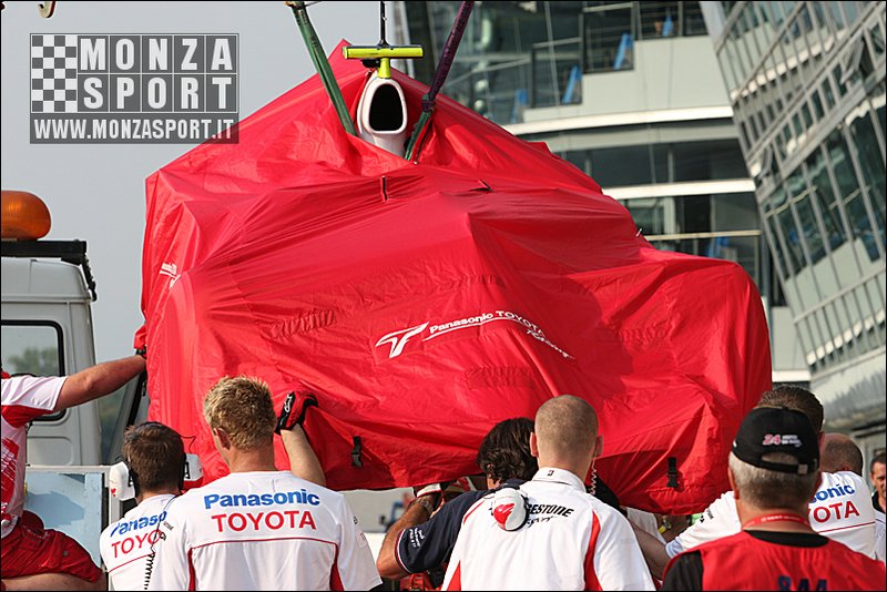 080827pb_monza_f1test_127.jpg