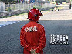 080827pb_monza_f1test_001.jpg