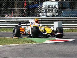 080827pb_monza_f1test_021.jpg