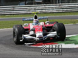 080827pb_monza_f1test_027.jpg