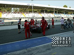 080827pb_monza_f1test_029.jpg