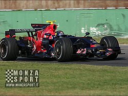 080827pb_monza_f1test_057.jpg