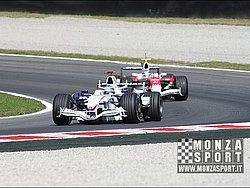 080827pb_monza_f1test_072.jpg