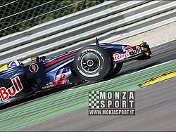 080827pb_monza_f1test_113.jpg