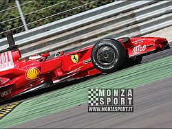 080827pb_monza_f1test_114.jpg
