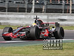 080827pb_monza_f1test_115.jpg