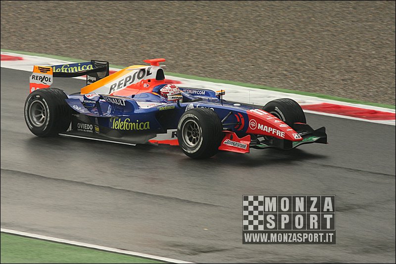 080914pb_monza_gp2_002.jpg