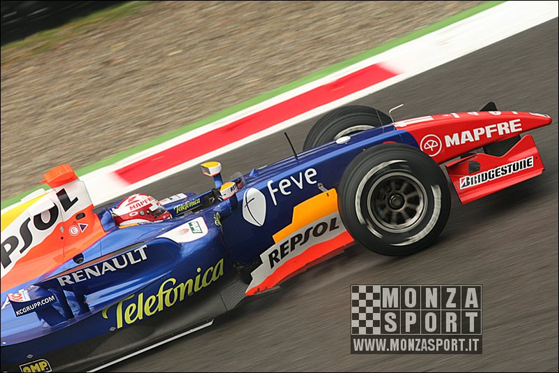 080914pb_monza_gp2_007.jpg
