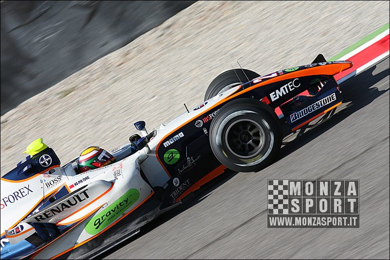 080914pb_monza_gp2_012.jpg
